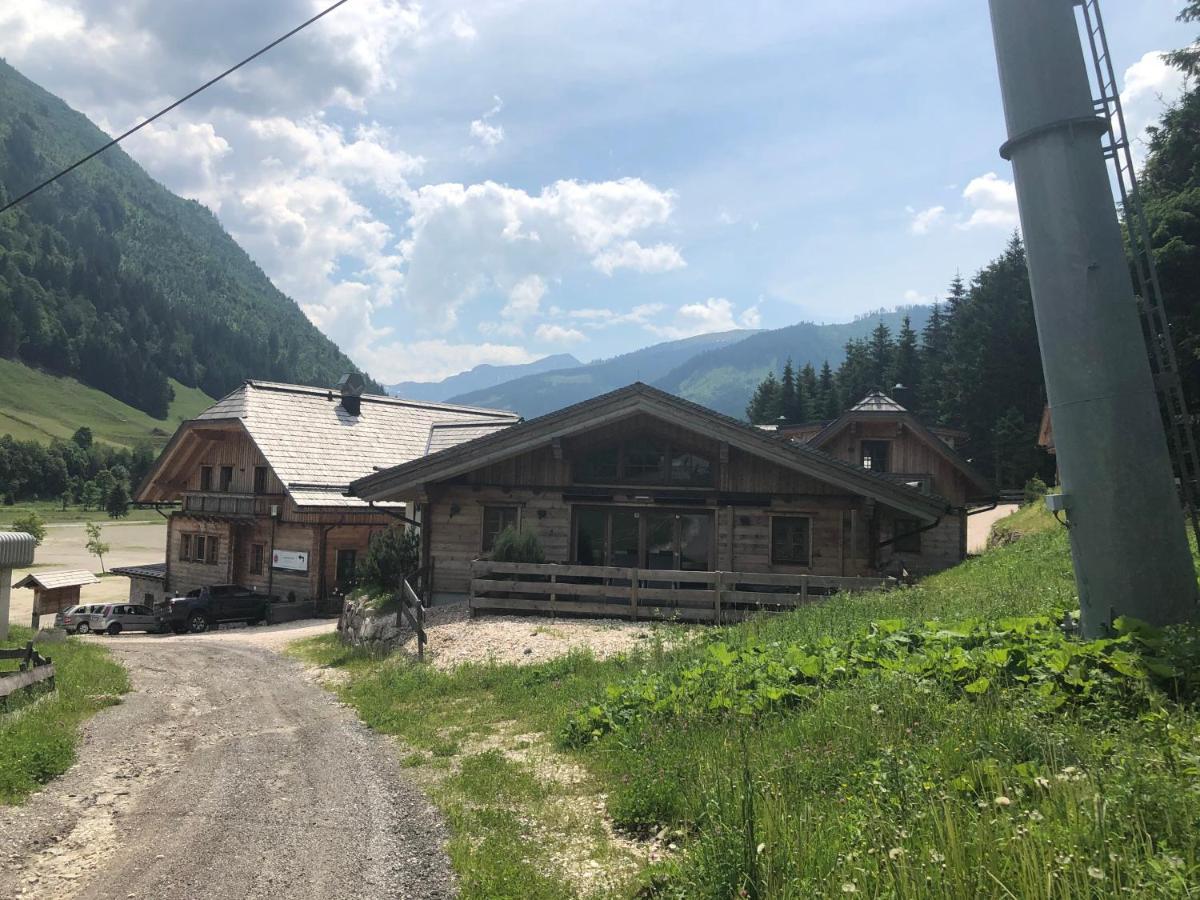 Hotel Bergdorf Riesner Donnersbachwald Exterior foto