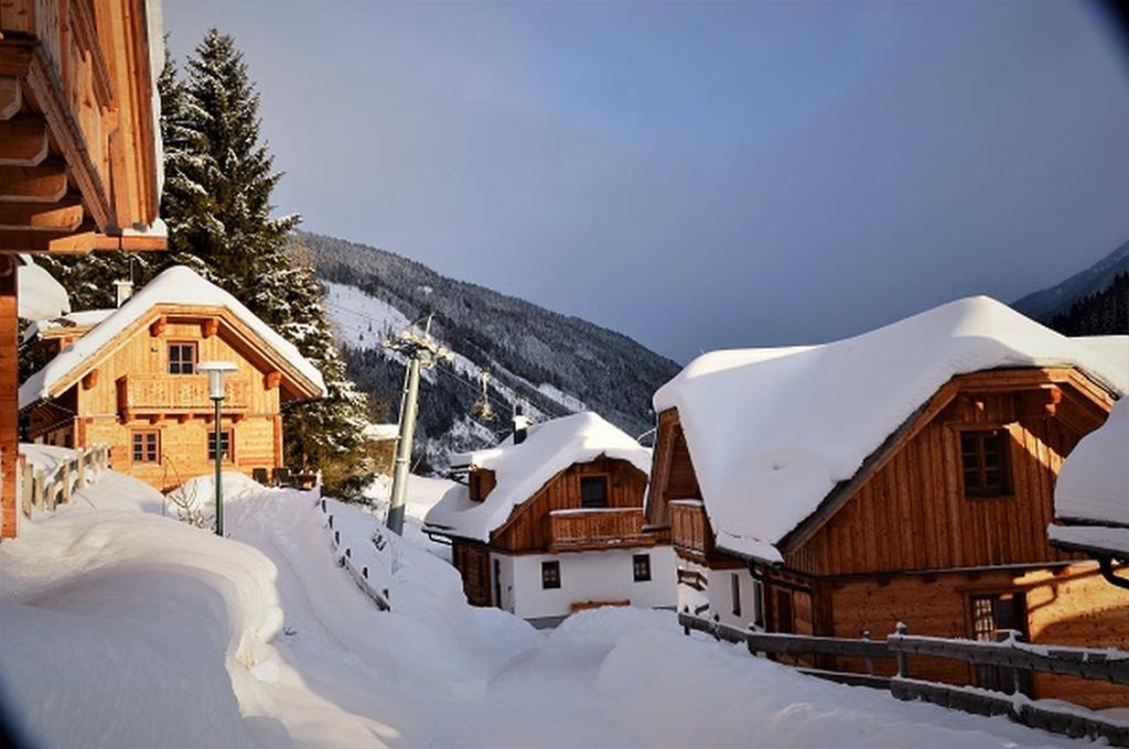 Hotel Bergdorf Riesner Donnersbachwald Exterior foto